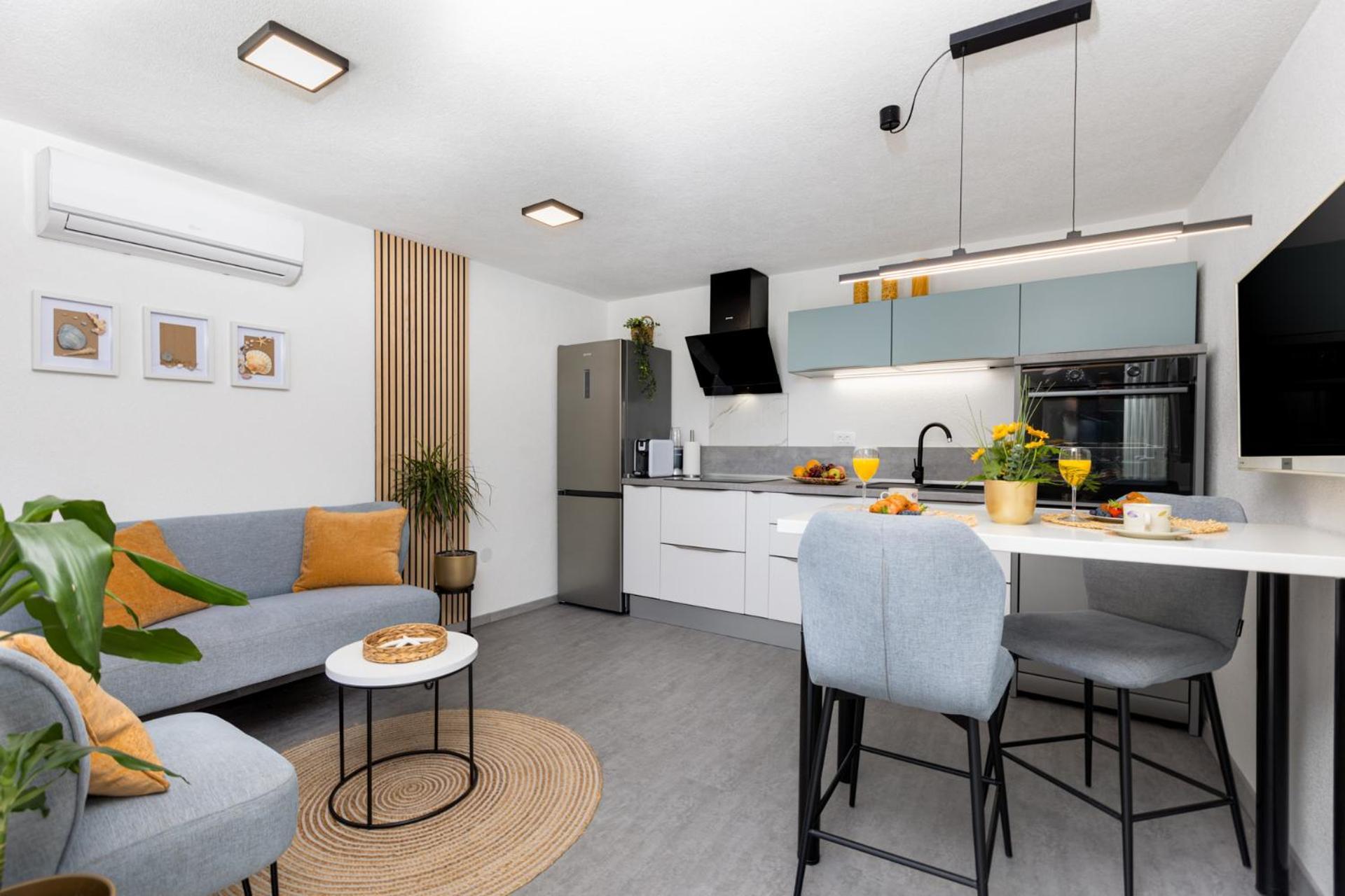 Villa Marica Tiny House In Krk City Centre Krk Town Exterior photo